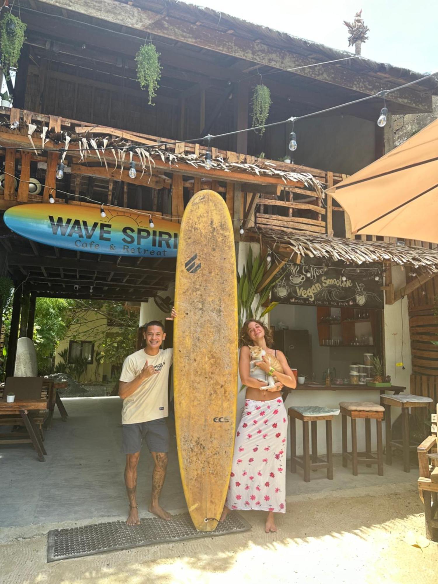 Wave Retreat Hostel General Luna  Εξωτερικό φωτογραφία