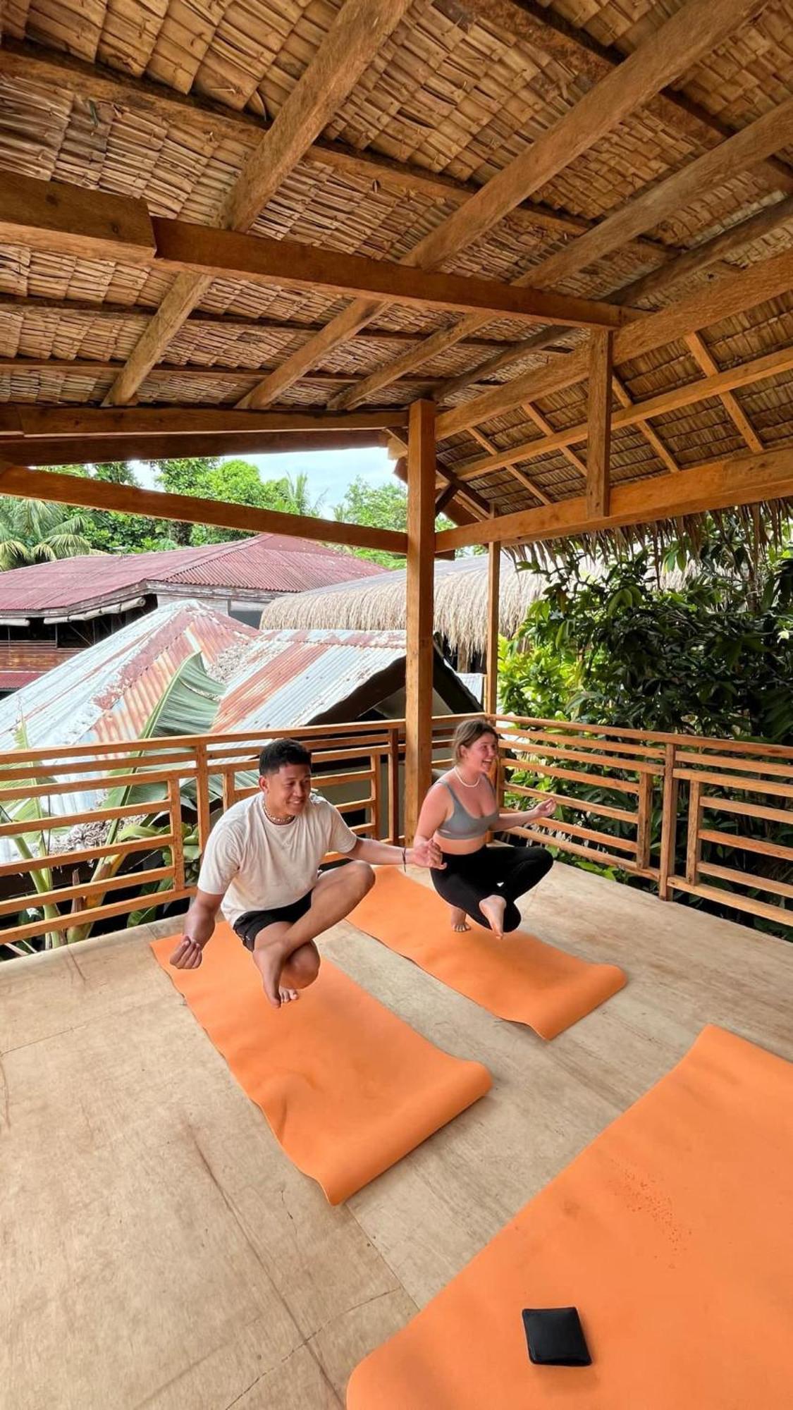 Wave Retreat Hostel General Luna  Εξωτερικό φωτογραφία