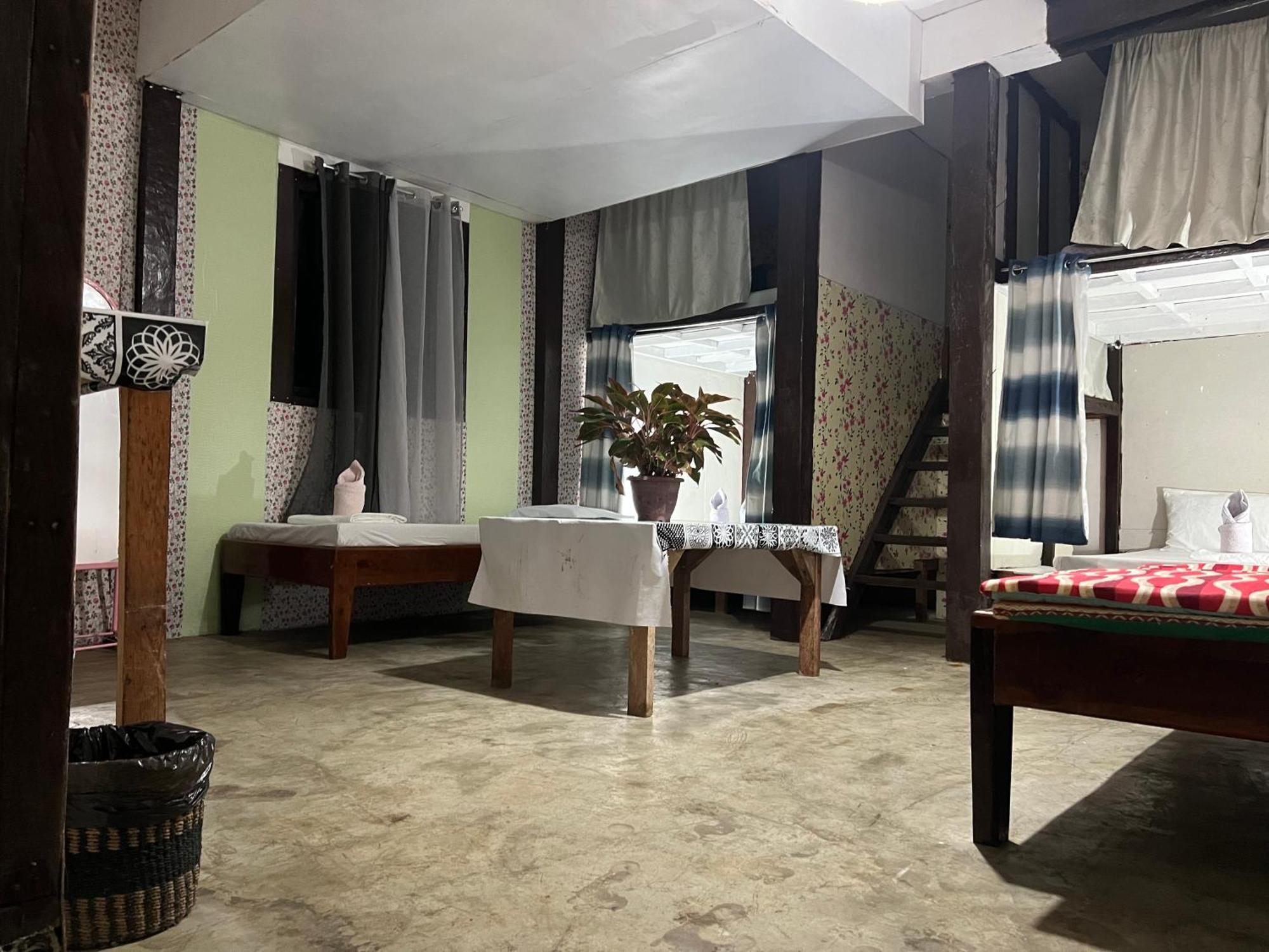 Wave Retreat Hostel General Luna  Δωμάτιο φωτογραφία